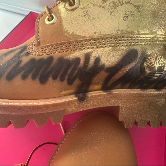 🔥 NWT Timberland x Jimmy Choo EXCLUSIVE collab graffiti boots - w 7.5 - Picture 8 of 15